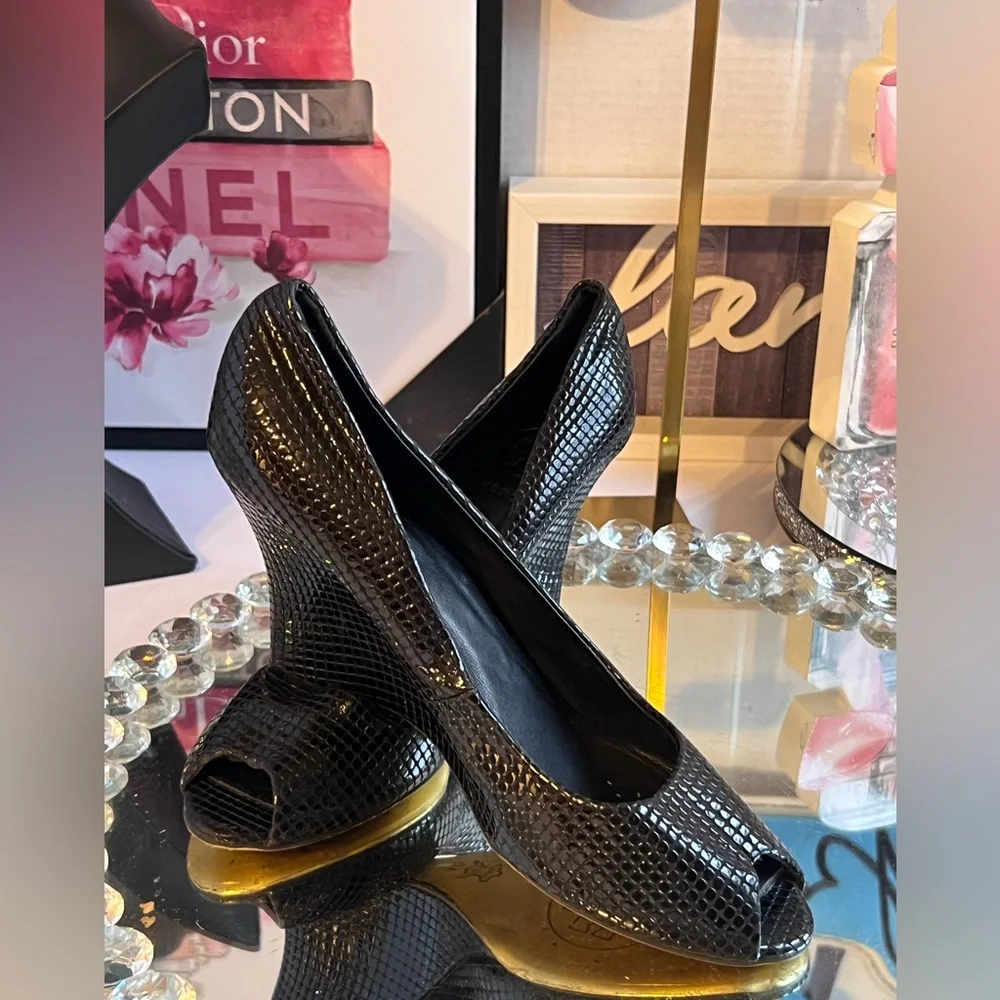 Tory Burch Jude Platform black, snake-embossed leather size 9.5 - Picture 13 of 13